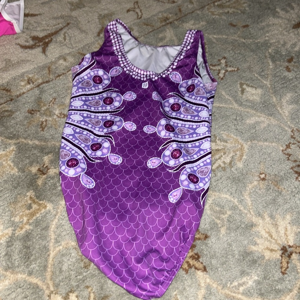 Leotards - Picture 2 of 2